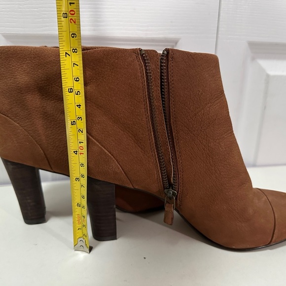 Brown Leather Ankle Boots (Sz7.5) - Picture 4 of 10